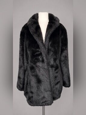 Elegant Black Faux Fur Teddy Jacket - Women Jackets & Coats